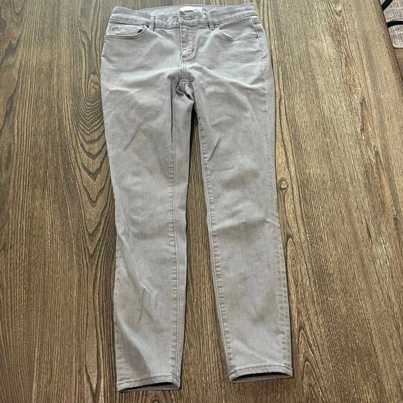Ann Taylor LOFT Modern Skinny Jeans Denim Stretch Light Wash Gray Size 27/4 - Picture 1 of 13